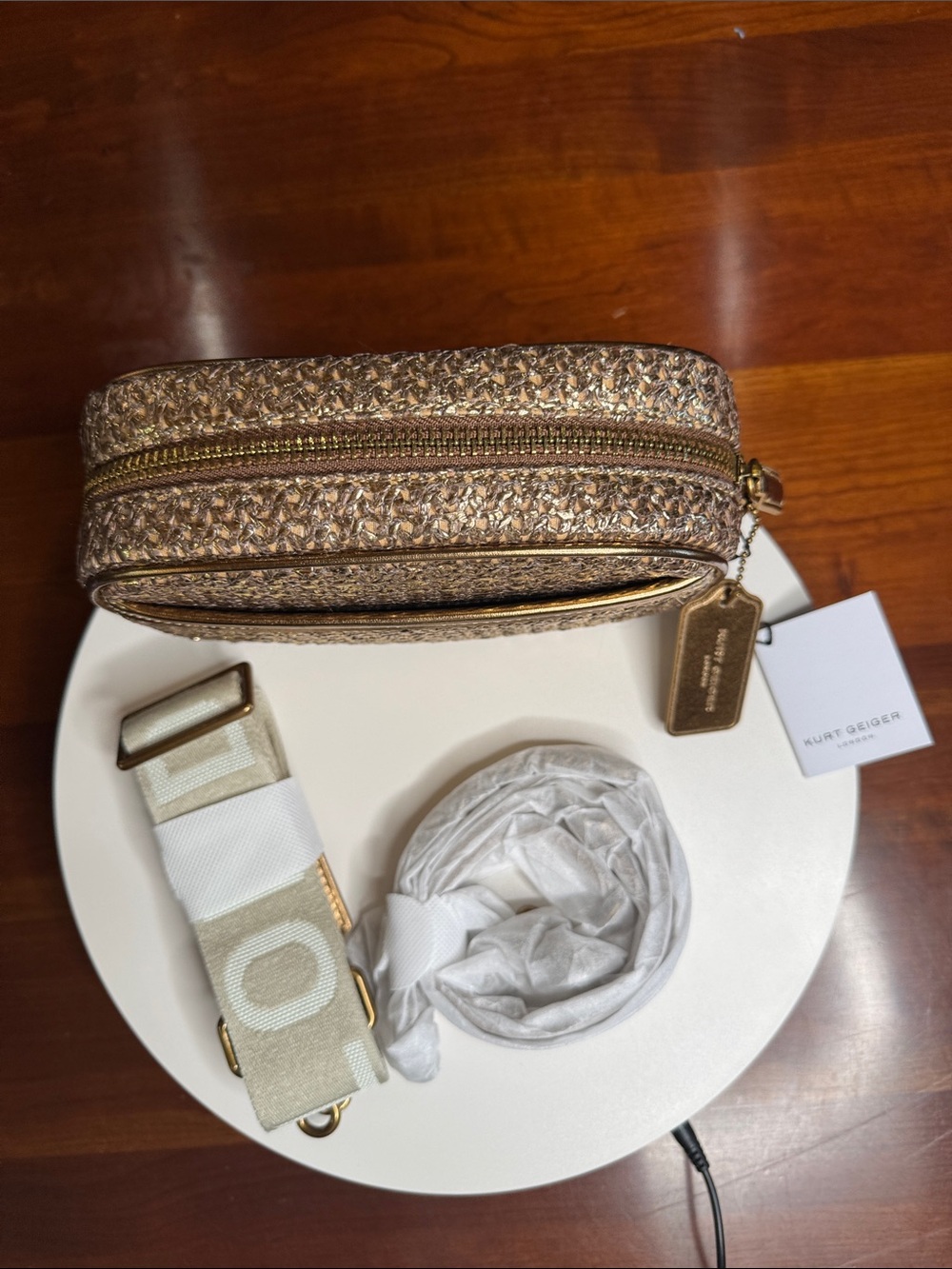 NWT Kurt Geiger Antiqued Gold Faux Camera Bag Guitar Strap + Chain Strap!! - Picture 3 of 6